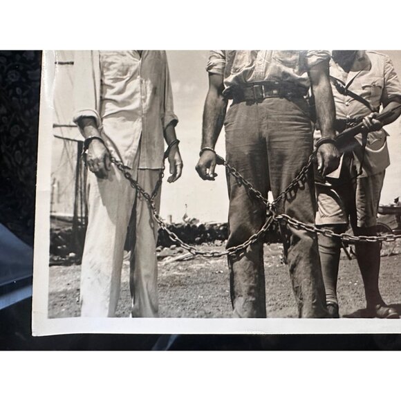 Vintage 1961 Movie Still From "The Devil At 4 OClock" Featuring Frank Sinatra Be - Picture 9 of 13